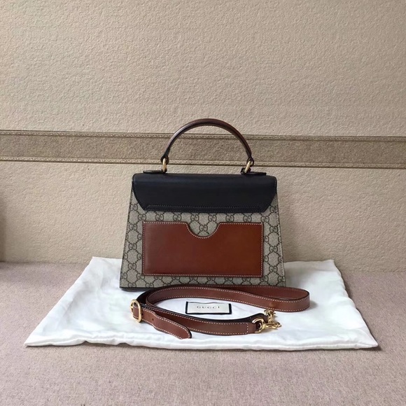 Sold-Gucci padlock small GG top handle - Picture 2 of 8